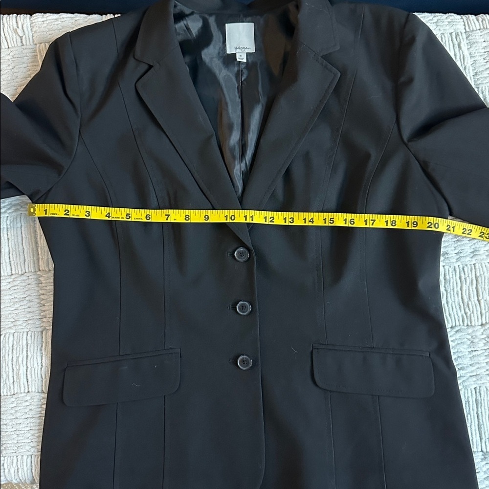 Halogen Cropped Three Button Black Blazer Jacket - image 4